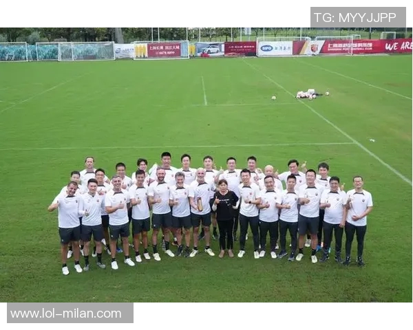 穆斯卡特表达对球队的骄傲与对家庭的温暖期待